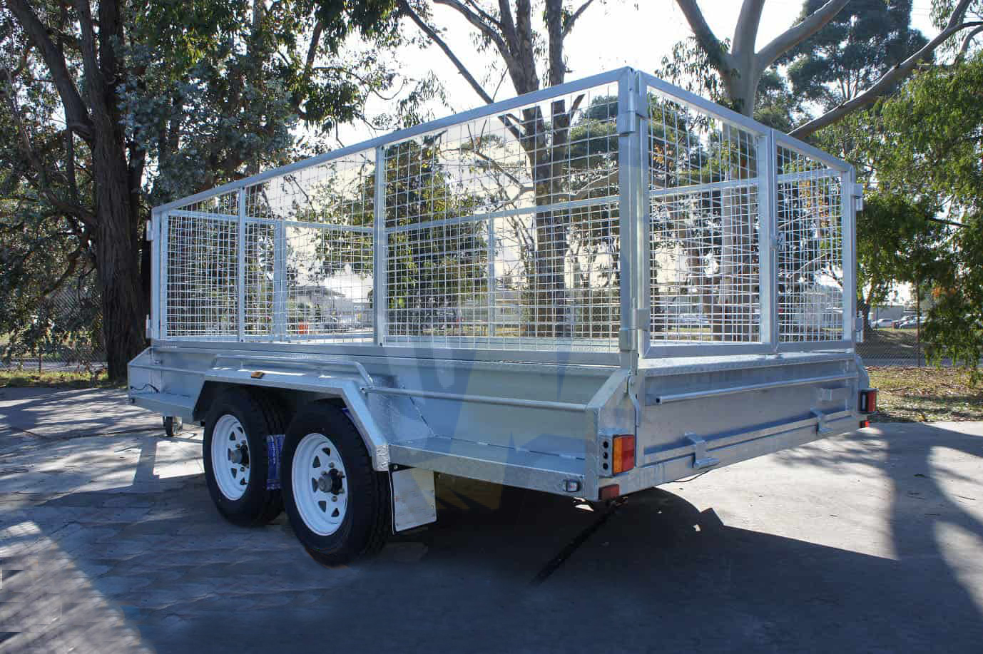 BT26TWE-tandem-trailer-atm-3200kg-5.jpg